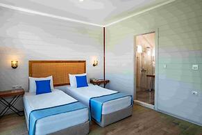 Risus Beach Resort Hotel