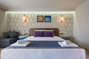 Risus Beach Resort Hotel