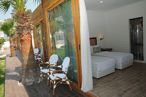 Risus Beach Resort Hotel