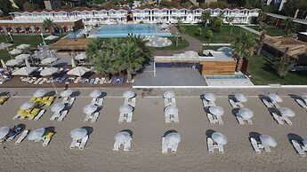 Risus Beach Resort Hotel