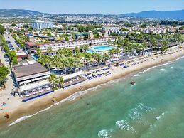 Risus Beach Resort Hotel