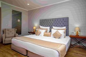 Risus Beach Resort Hotel