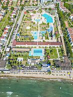 Risus Beach Resort Hotel