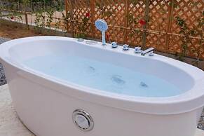 Kariyushi Condominium Resort Nago RB Villa