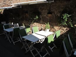 Gamla Televerket Bed & Breakfast