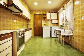 Typical Valencian House. Modernist Style. Recommended for Families