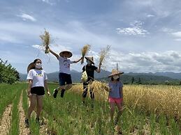 Fairy Story Ecological Farm B&B