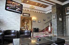 Hotel Darna