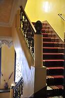 Hotel Darna