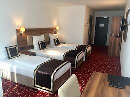 Hotel Luna