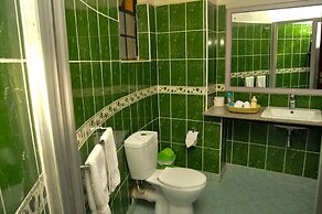 Silver Springs Hotel Uganda