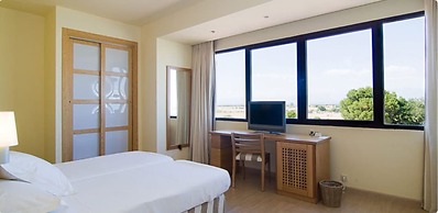 Hotel Los Granados