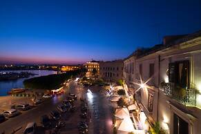 Palazzo Giunta - Porta Marina Ortigia