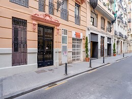 OYO Ruzafa Guesthouse