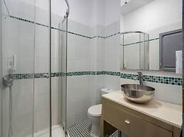 OYO Ruzafa Guesthouse