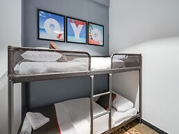 OYO Ruzafa Guesthouse