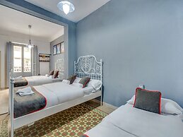 OYO Ruzafa Guesthouse