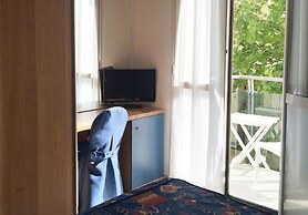 Hotel Athena