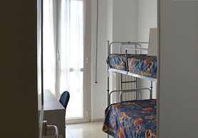Hotel Athena