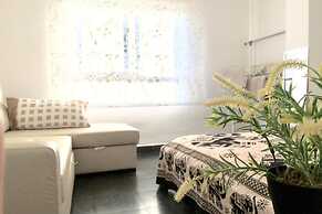 OYO Guest House Torre de Quart