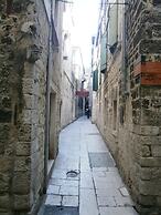 Apartments and Rooms Djanovic