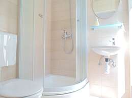 Apartments and Rooms Djanovic