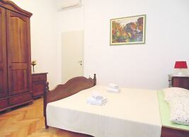 Apartments and Rooms Djanovic
