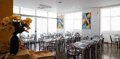 Hotel Morfeo - Young People Hotels