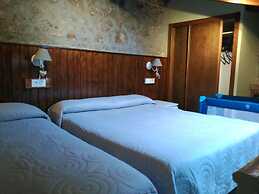 Hotel y Apartamentos El Camín