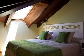 Hotel y Apartamentos El Camín