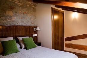 Hotel y Apartamentos El Camín