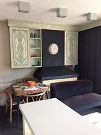 Duplex Apartment Karma Evleri