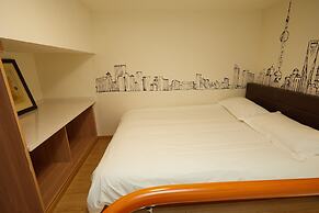 Shanghai Meego Youth Hostel