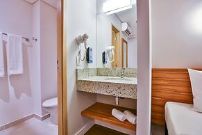 Maringá Airport Hotel