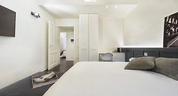 Emilia Suite Express