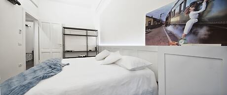 Emilia Suite Express