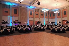 Fairfield Inn & Suites by Marriott Decatur at Decatur Conference Cente