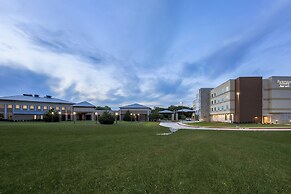 Fairfield Inn & Suites by Marriott Decatur at Decatur Conference Cente