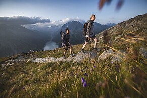 ZILLERTALERHOF - Alpine Hideway