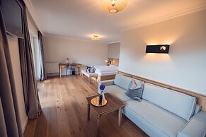 ZILLERTALERHOF - Alpine Hideway