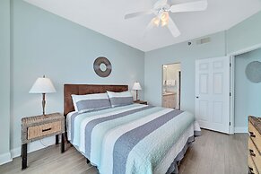 Lighthouse Condos by Hosteeva