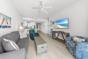 Lighthouse Condos by Hosteeva