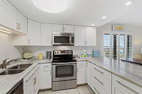 Island Sunrise Condos by Hosteeva