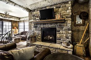 Bass Pro Shops Angler's Lodge