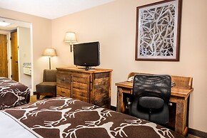 Bass Pro Shops Angler's Lodge