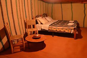 Erg Lihoudi Standard Camp