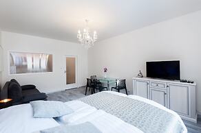 Superior Suites & Apartments in the Heart of Prague