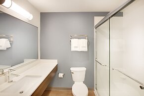 WoodSpring Suites Houston 288 South Medical Center