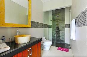 Puri Bagus Villa Legian Kuta