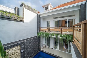 Puri Bagus Villa Legian Kuta